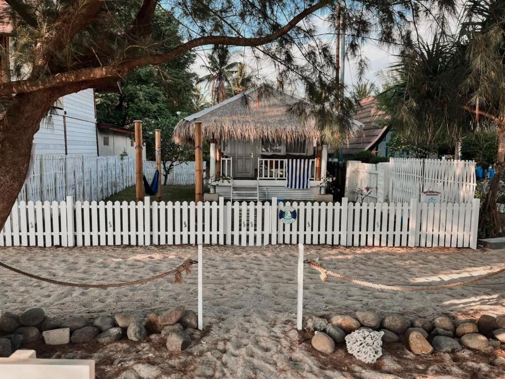 Seaside Cottage, Gili Air Buitenkant foto